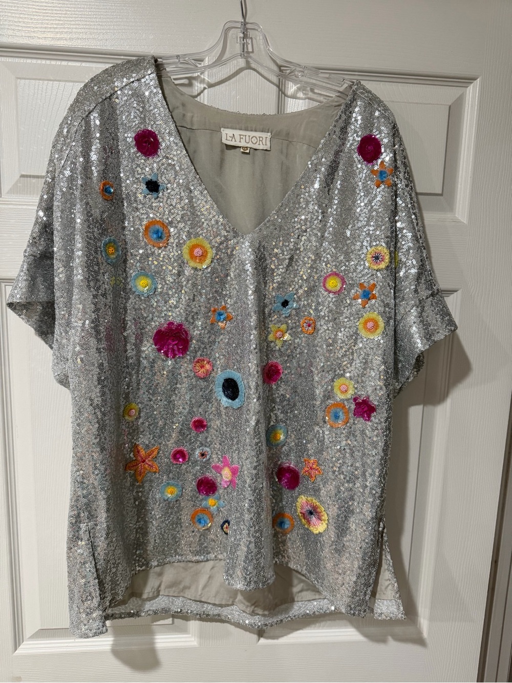 La Fuori Silver Sequin V-Neck Tunic with Multicolor Floral Accents